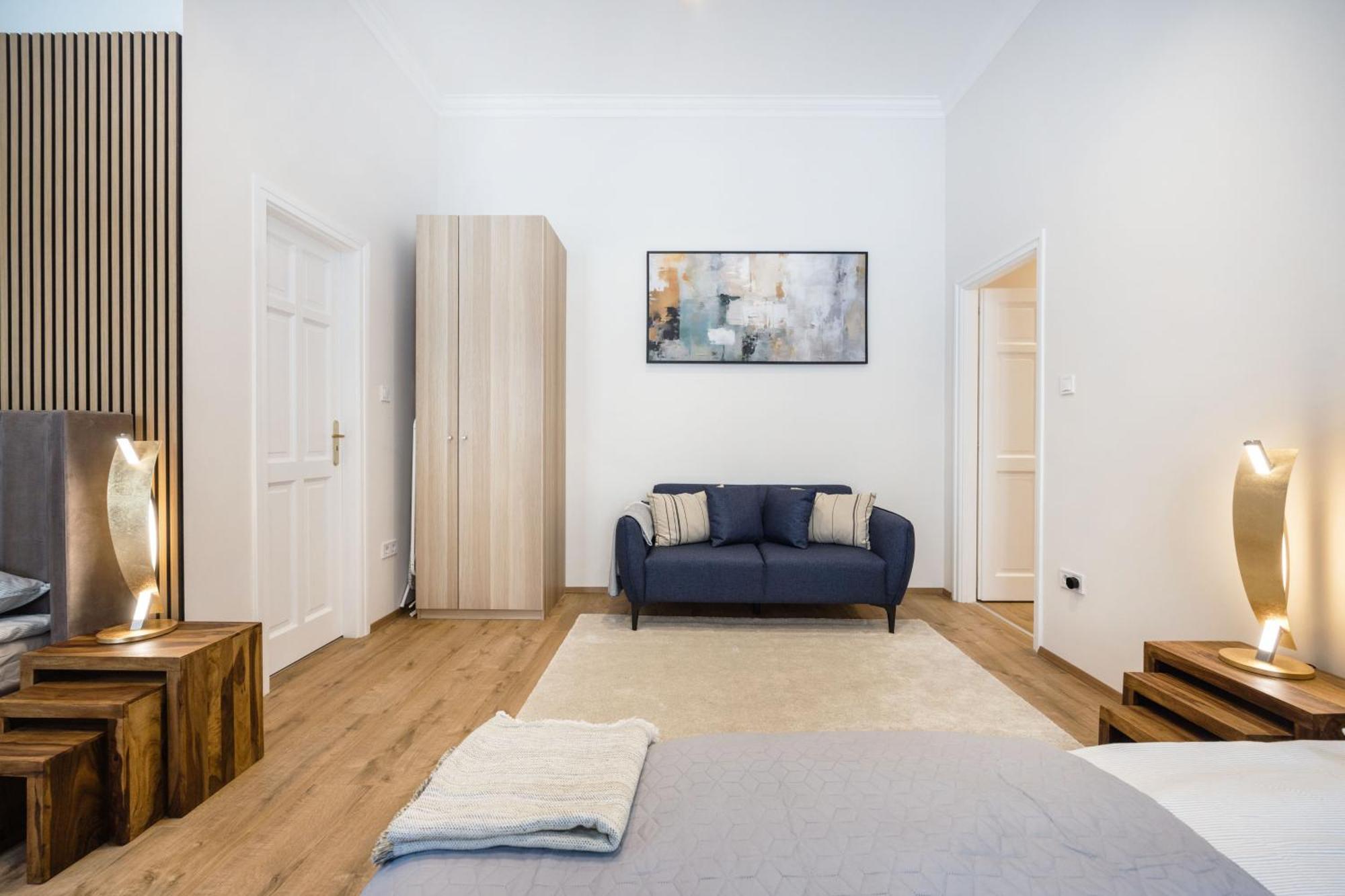 Sleek Downtown Living Apartment บูดาเปสต์ ภายนอก รูปภาพ