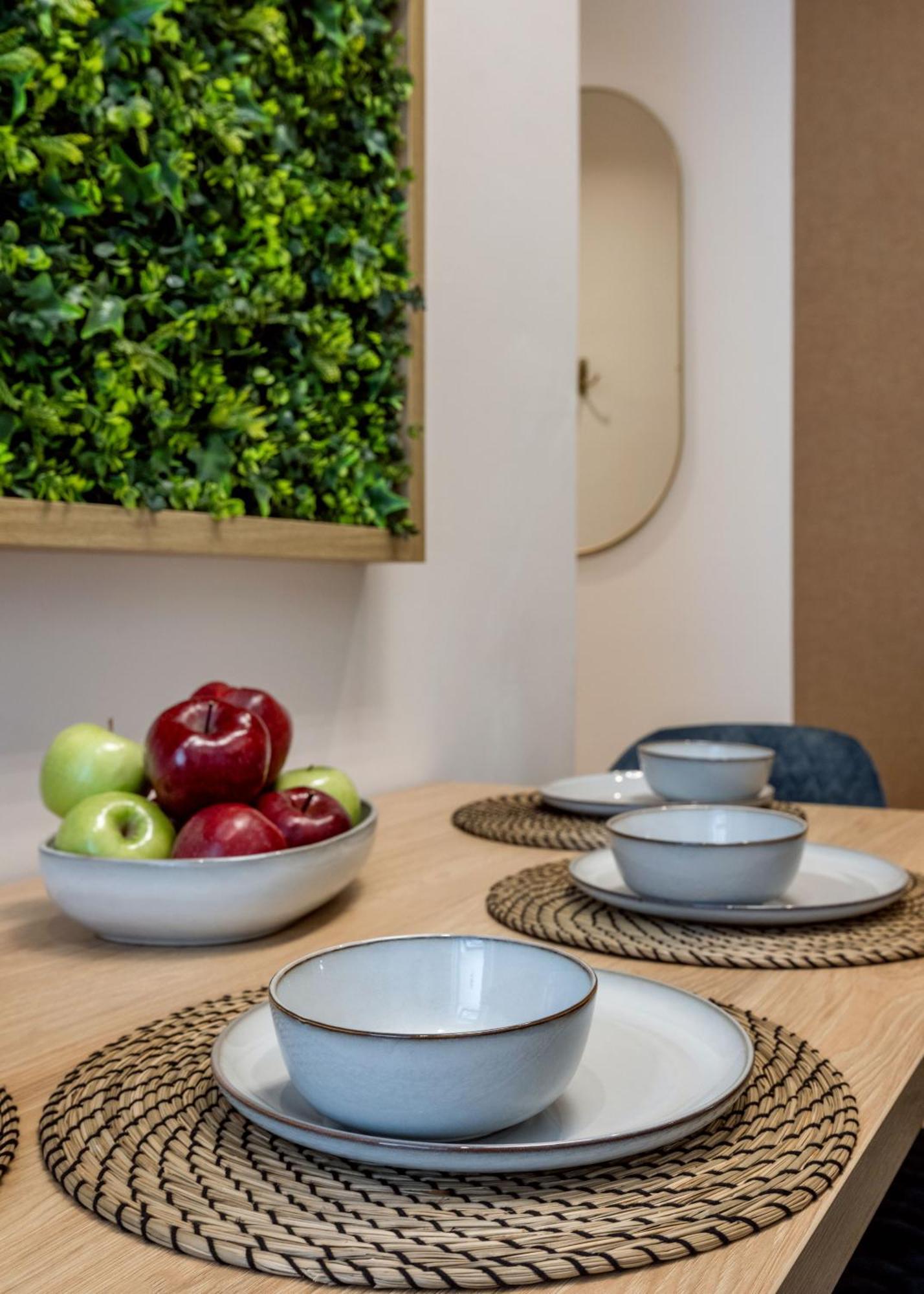 Sleek Downtown Living Apartment บูดาเปสต์ ภายนอก รูปภาพ